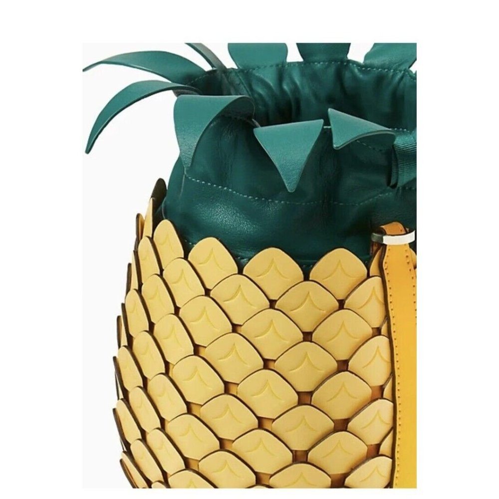 NWT Kate Spade Pineapple Crossbody Bucket Bag Amazing Colada Novelty SUMMER 2022 - Picture 4 of 7